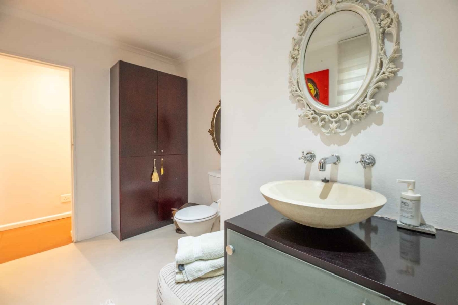 To Let 3 Bedroom Property for Rent in Camps Bay Western Cape